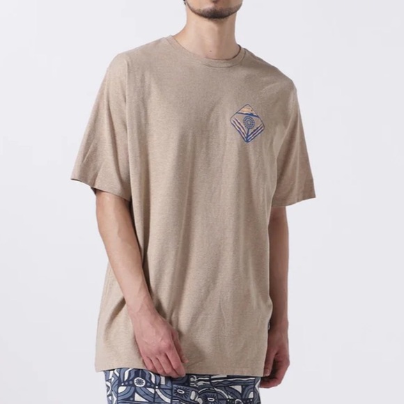 Patagonia Men's Dawn to Dusk Responsibili-Tee in Grayling Brown - Picture 2 of 6